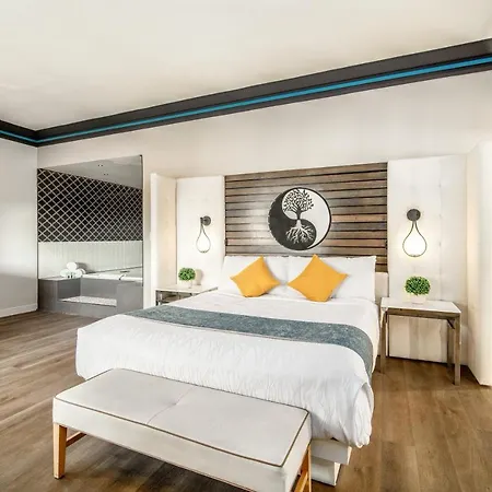 Aspire Inn Studios & Spas Bellflower Extérieur photo